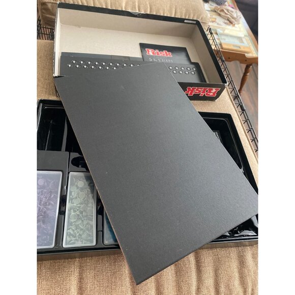 Risk The Elder Scrolls V Skyrim Board Game *READ* - Picture 12 of 16